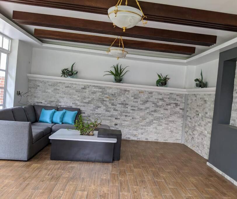 Casa O - Tu Hogar Boutique En Puebla Con 6 Recamaras Y Terraza Privada El Gallinero